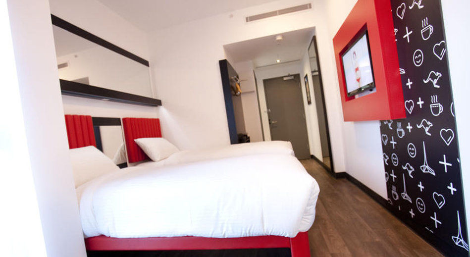 Essence Carlton Hotel Melbourne