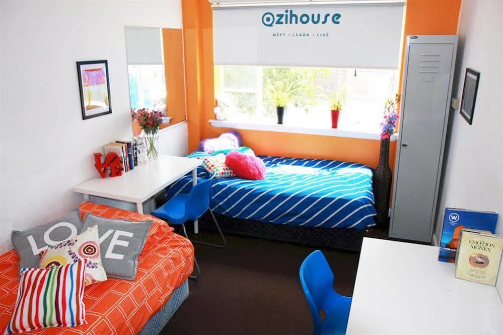 Ozihouse Richmond Hostel *
