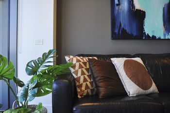 Modern Nomads At Freshwater Place *
