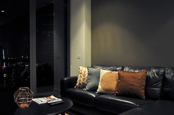 Modern Nomads At Freshwater Place Apartment *