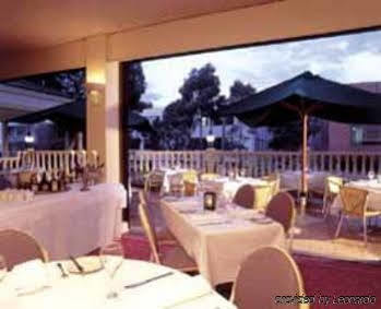 Crest On Barkly Serviced 3* Melbourne