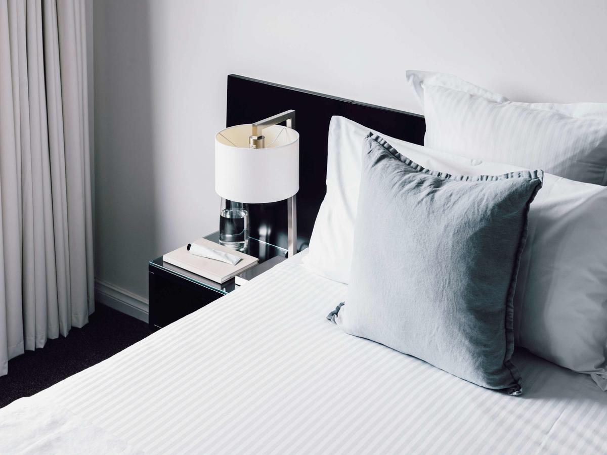 Quay West 5* Melbourne