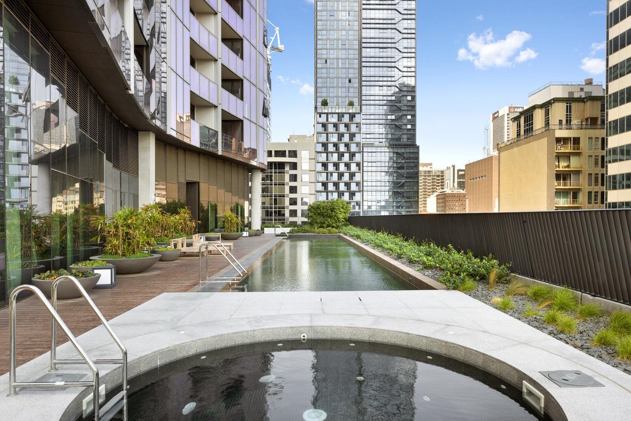 Luxuria - Eq Tower * Melbourne