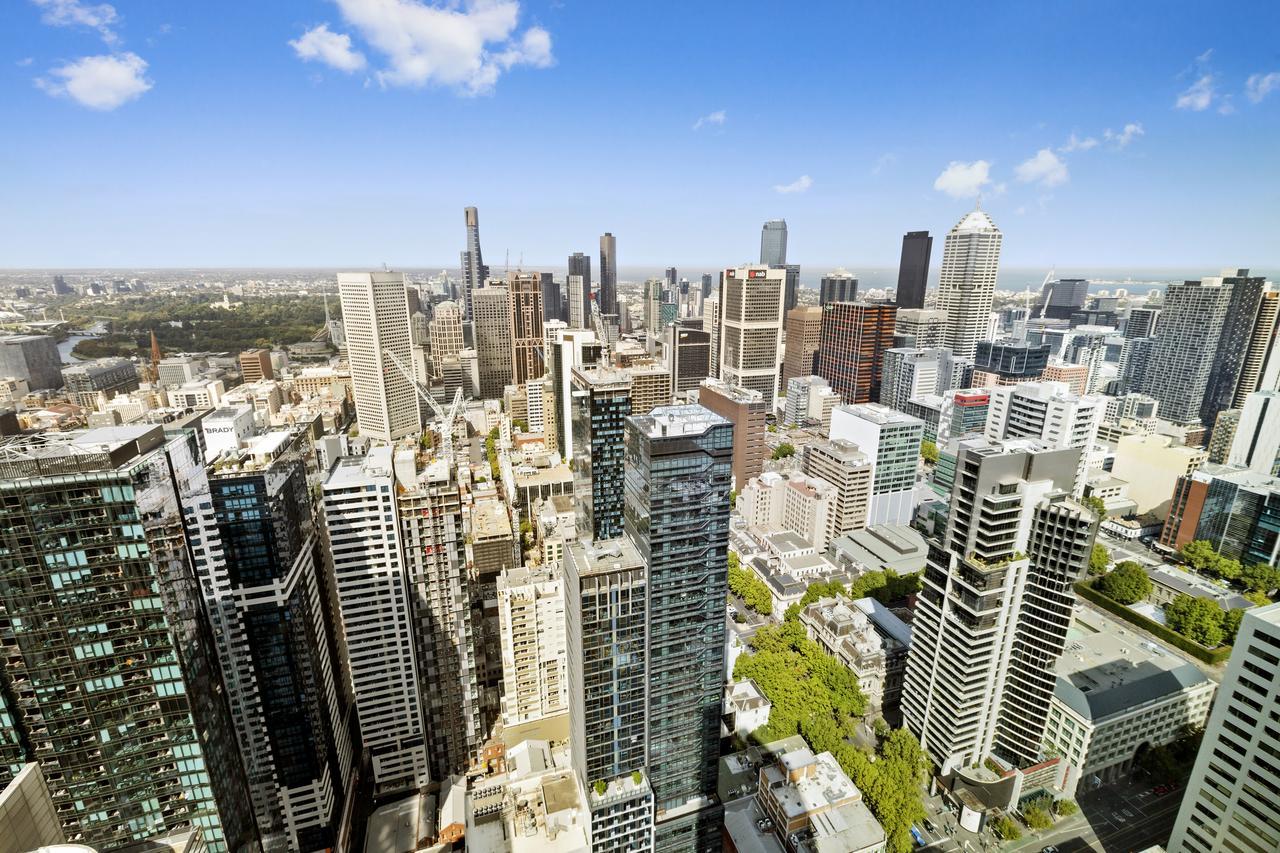Luxuria - Eq Tower Apartment *