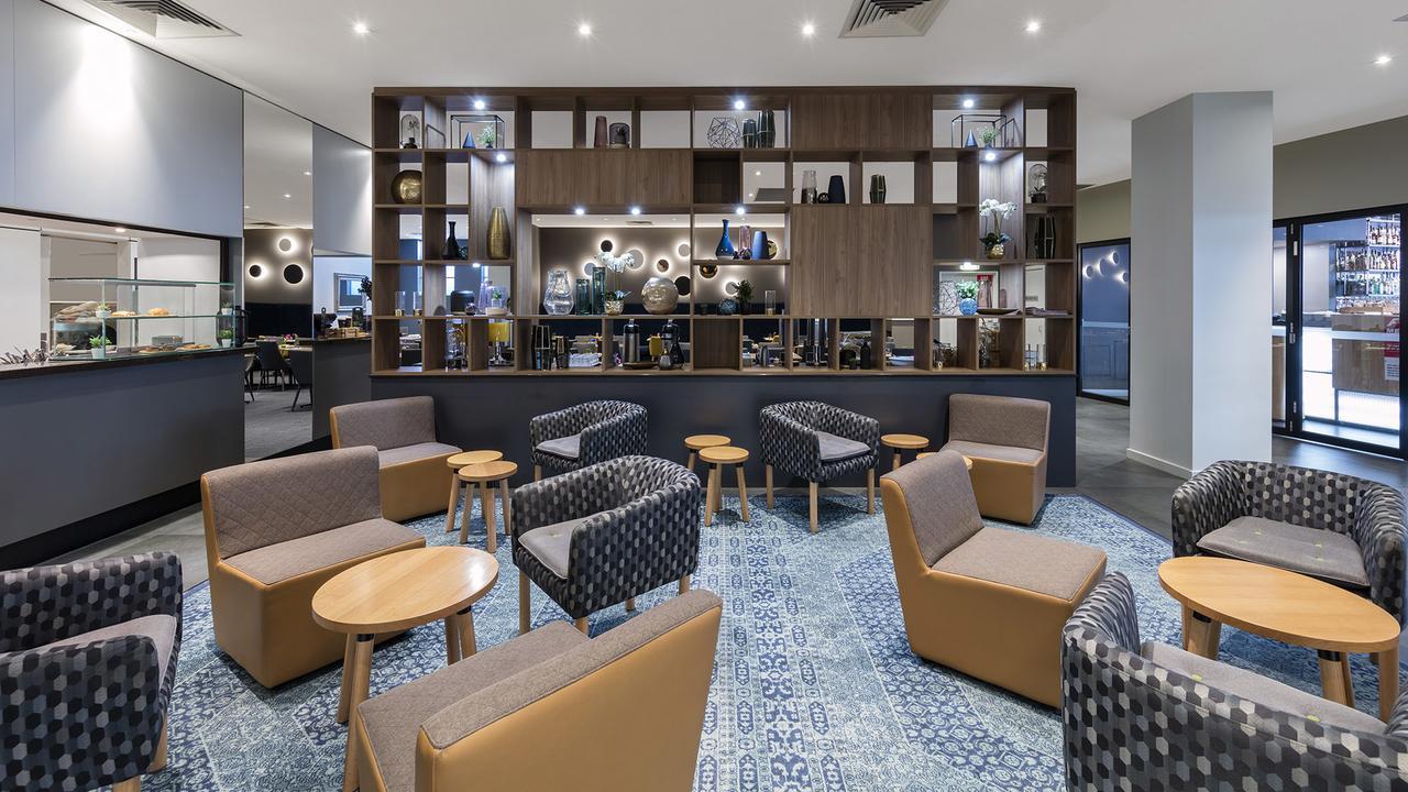 Oaks On Market Aparthotel