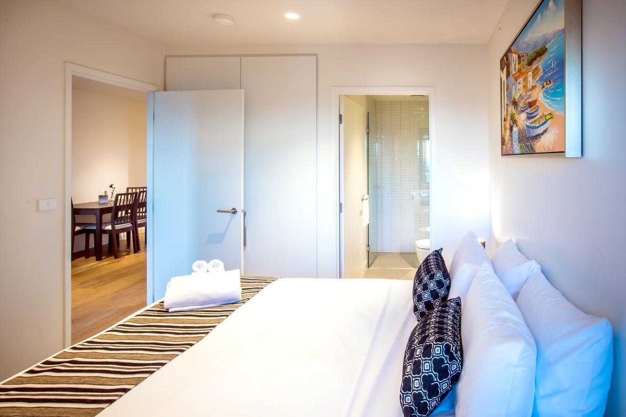 Spencer Street Apartment Melbourne