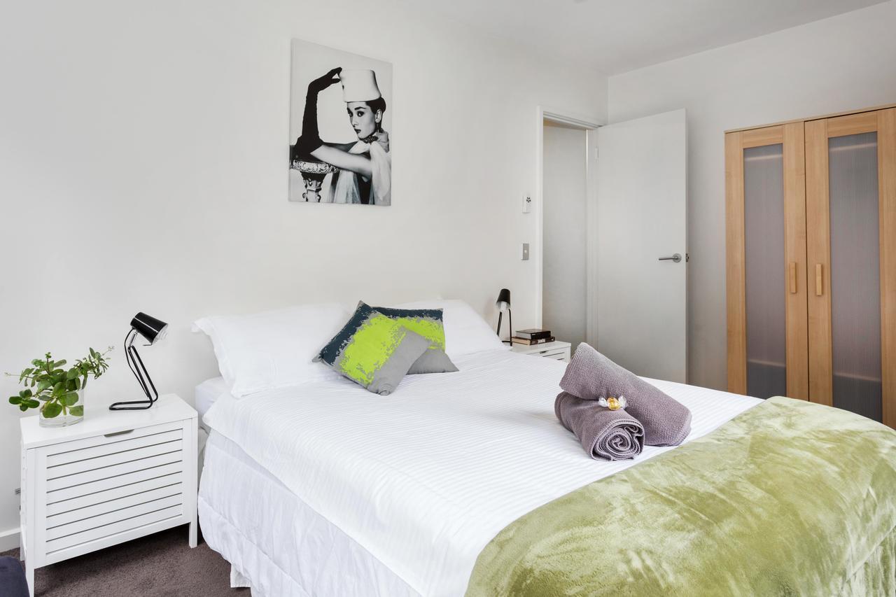 Melbourne Villa * Melbourne