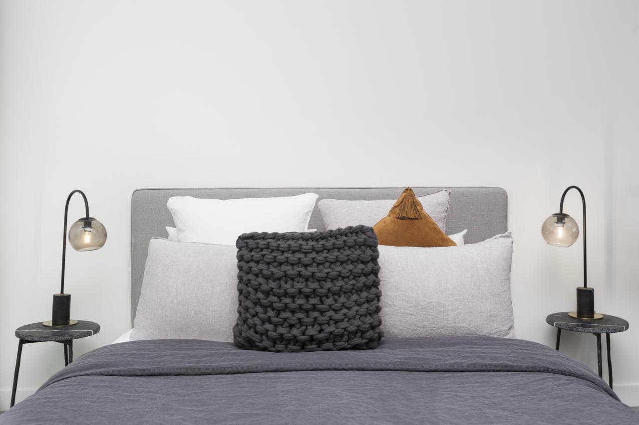 Luxuria - Fulton Lane Apartment Melbourne