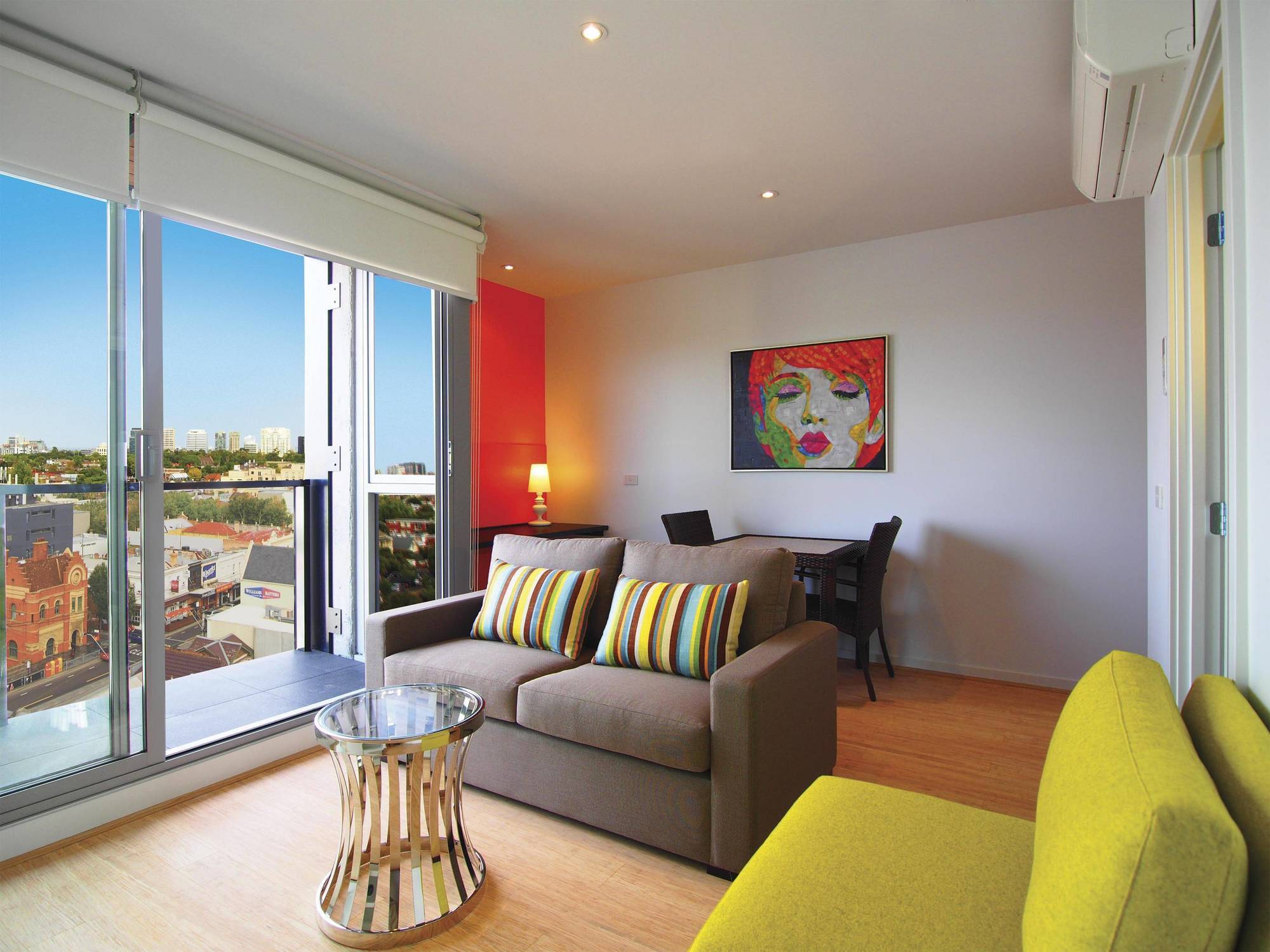 Aparthotel Oaks South Yarra 4*