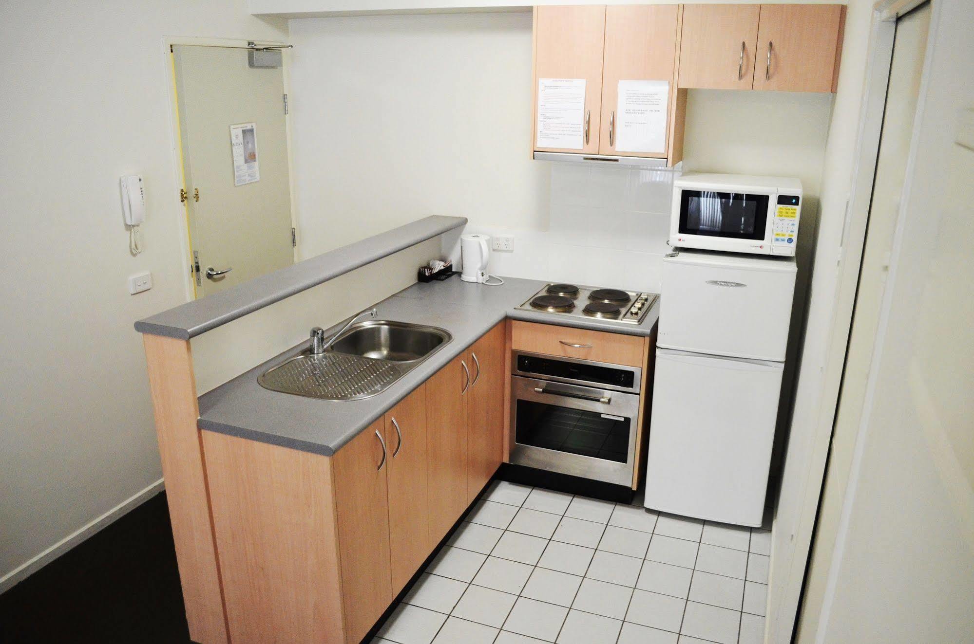 Aparthotel Adara Franklin