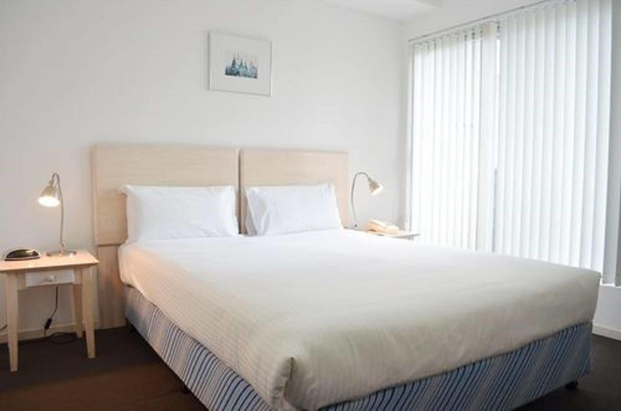 Aparthotel Adara Franklin