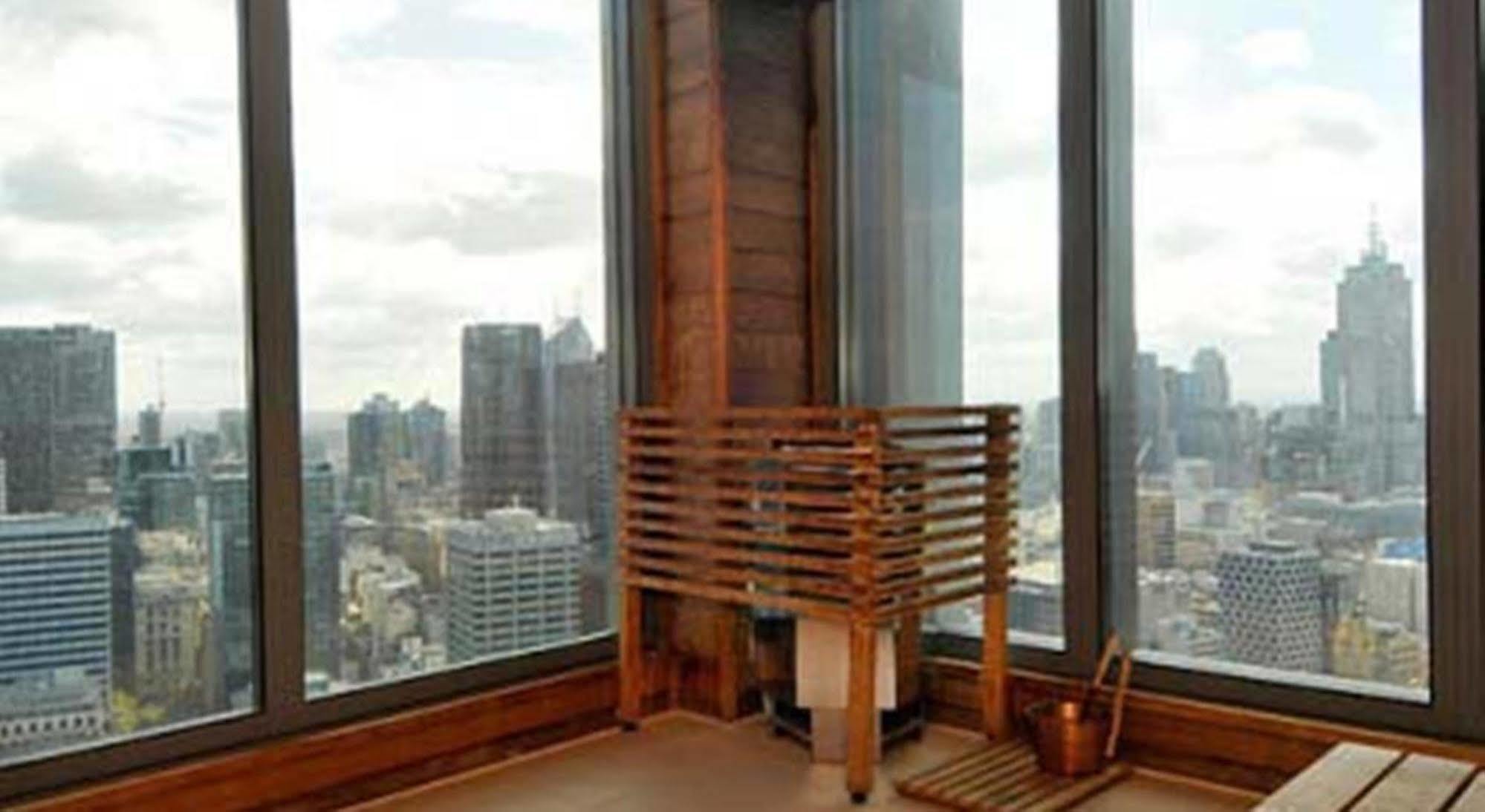 Southbank Freshwater Place 4*