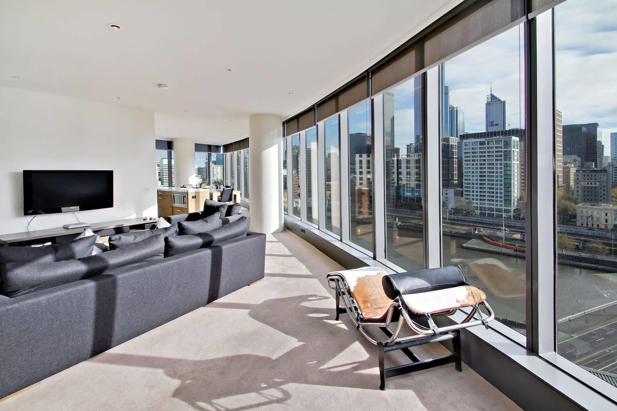 Southbank Freshwater Place Aparthotel 4*
