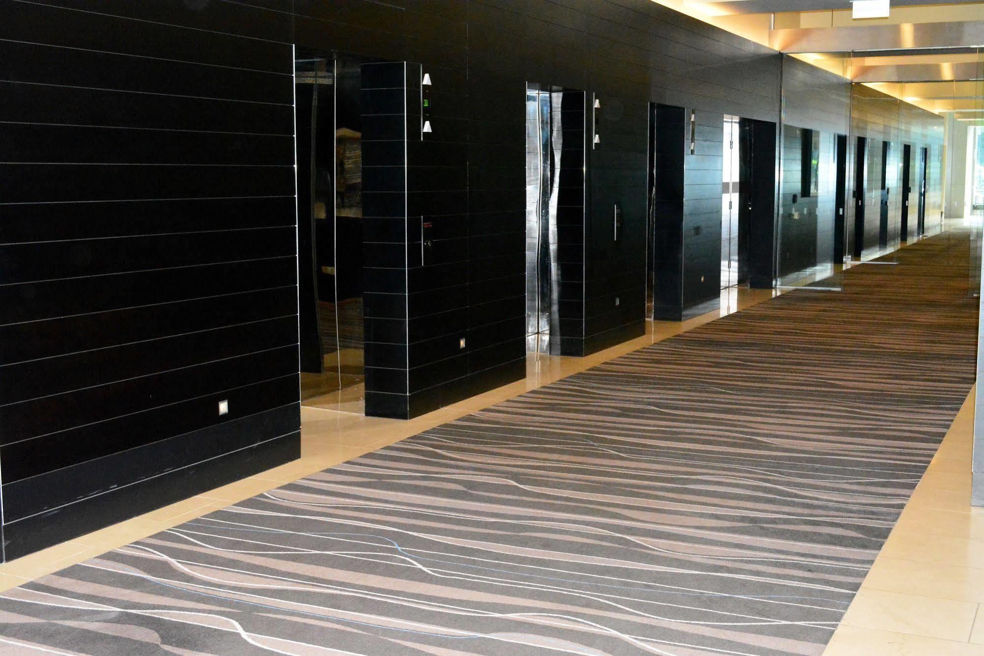 Southbank Freshwater Place Aparthotel 4*