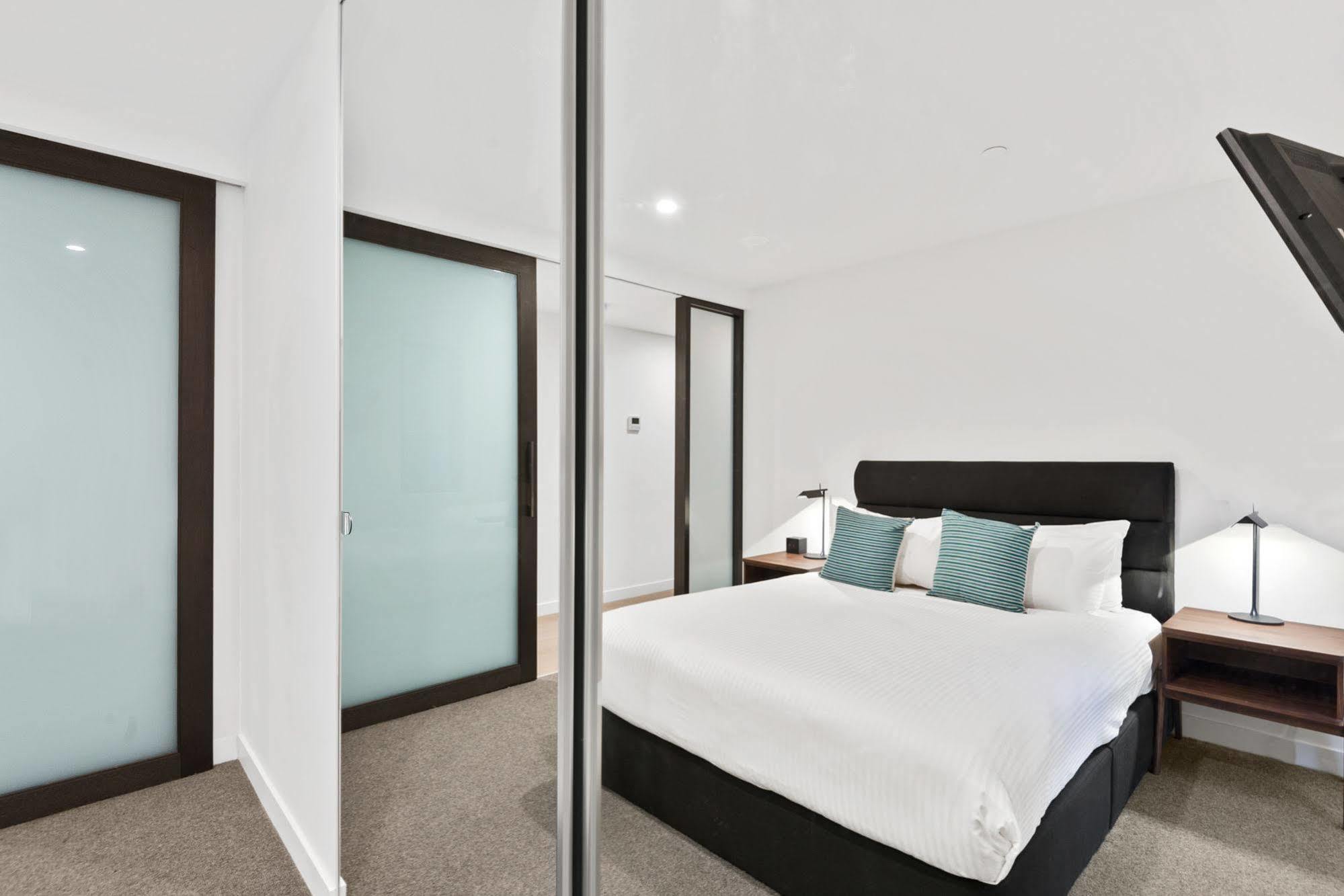 Aparthotel District South Yarra