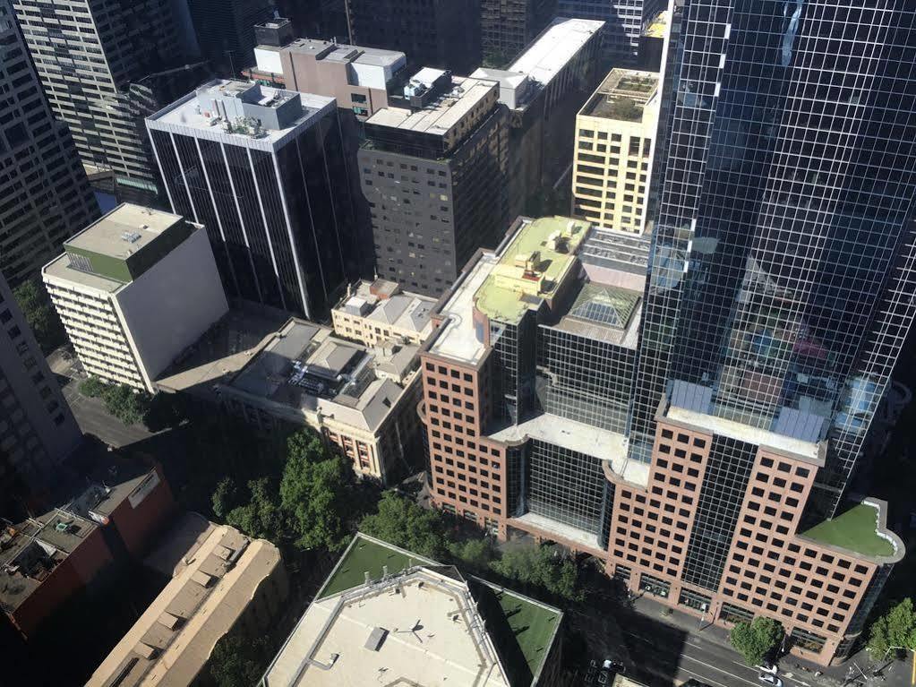 Aparthotel Collins Street Residences By Of
