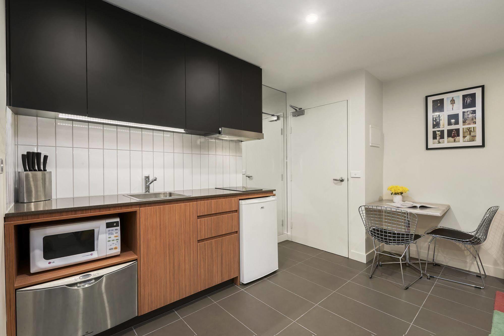Aparthotel Plum Serviced Carlton Melbourne