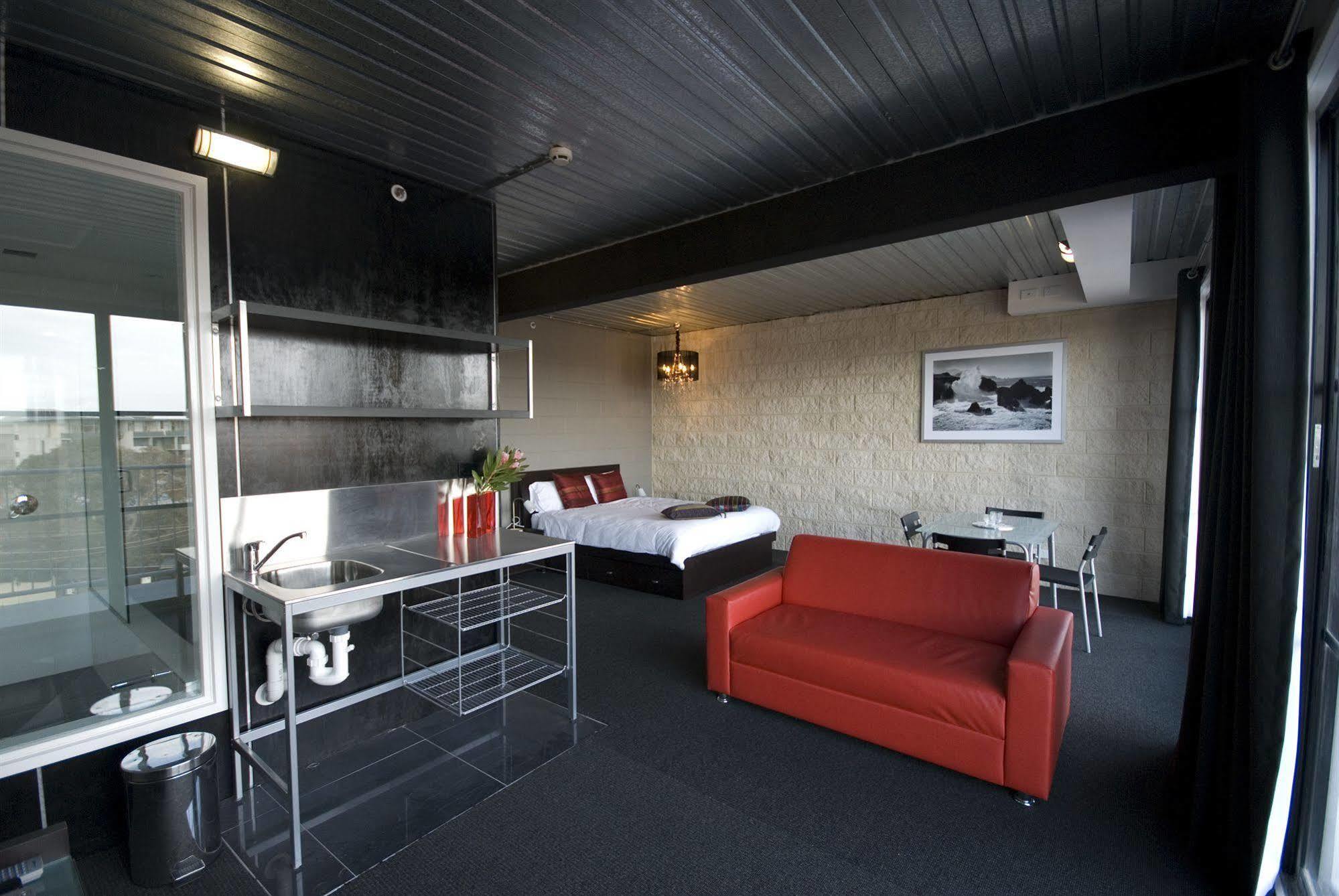 Summer House Hostel