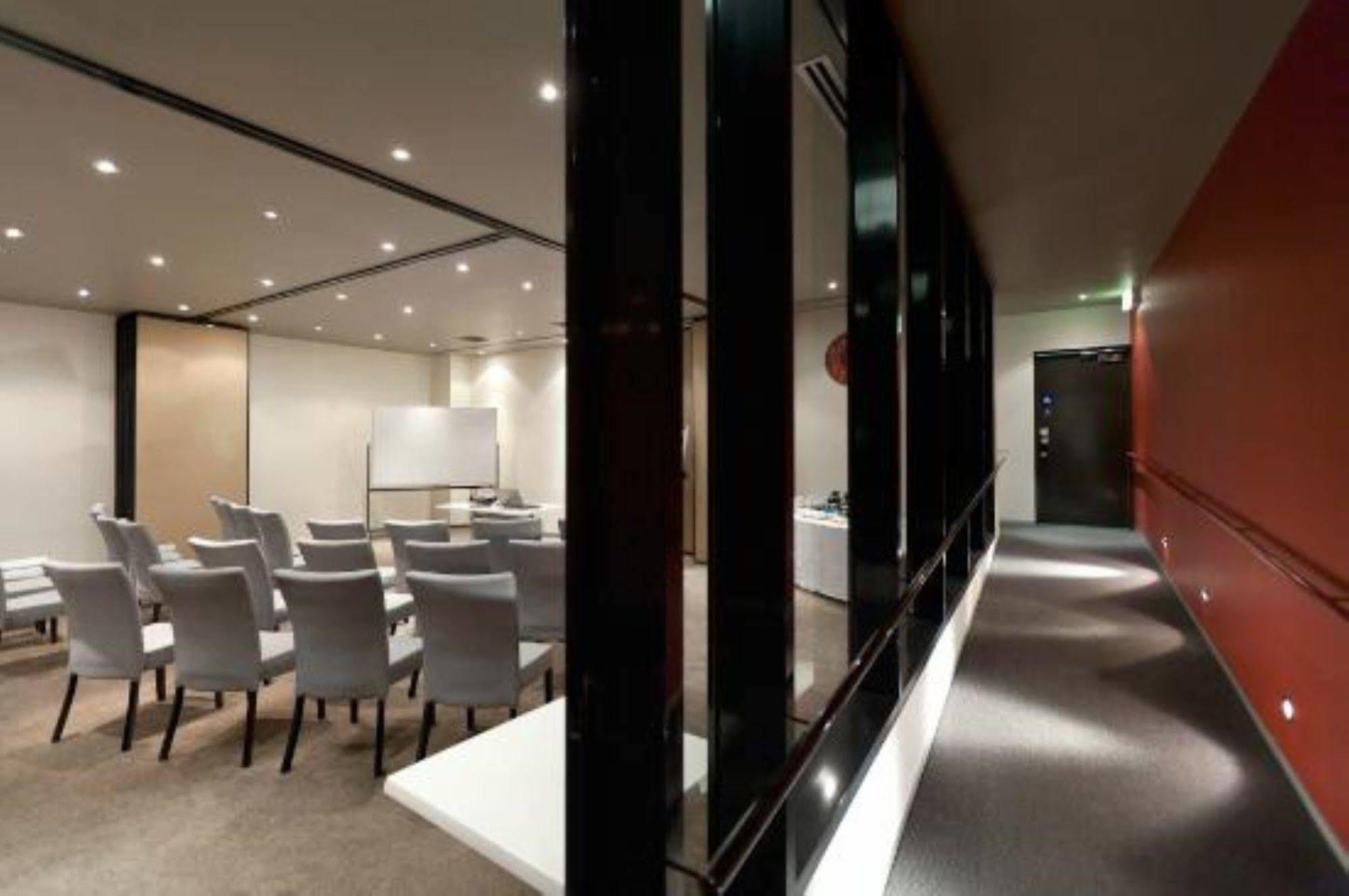 Punthill - Little Bourke 4* Melbourne