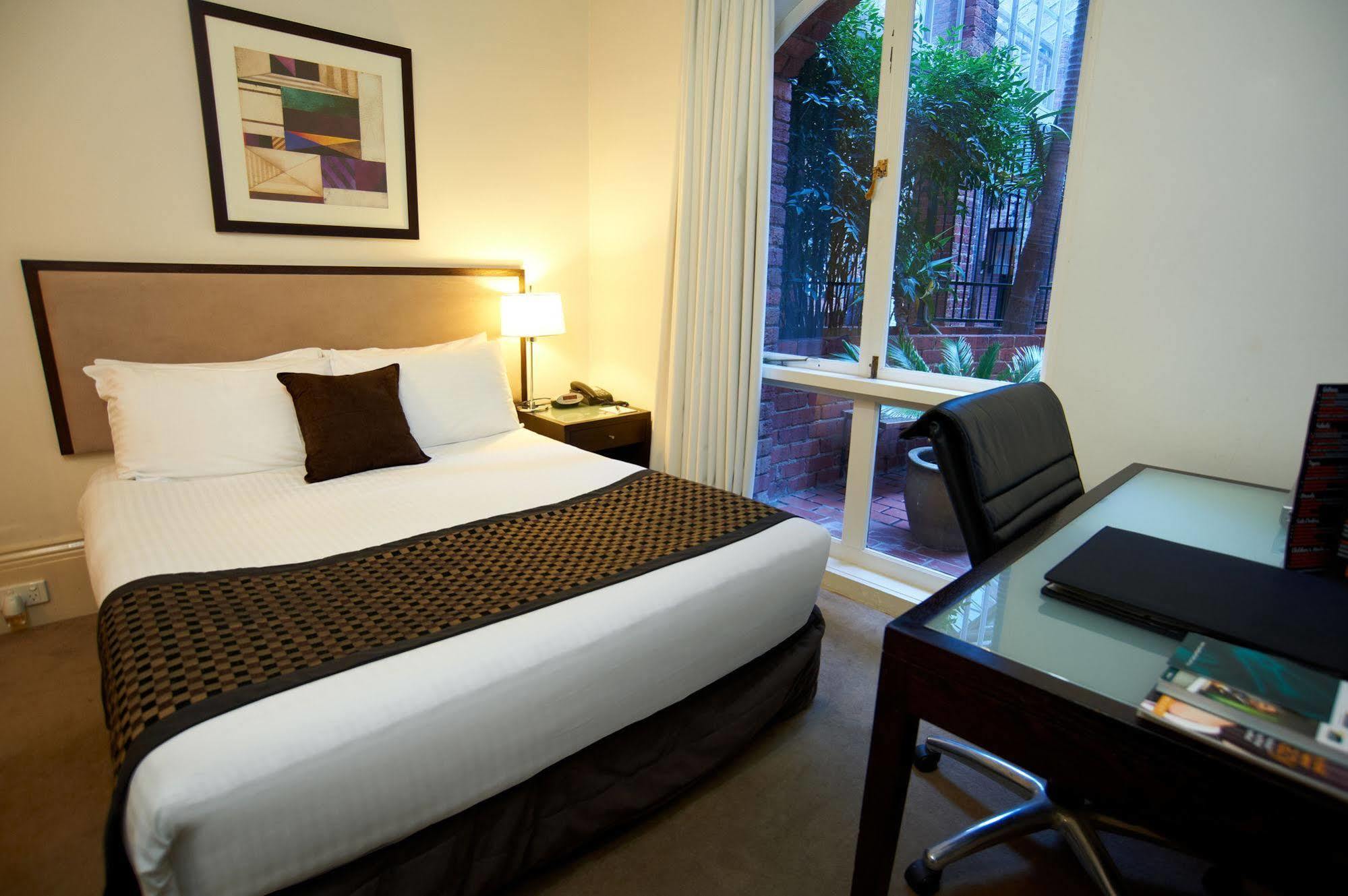 Quest Gordon Place Aparthotel