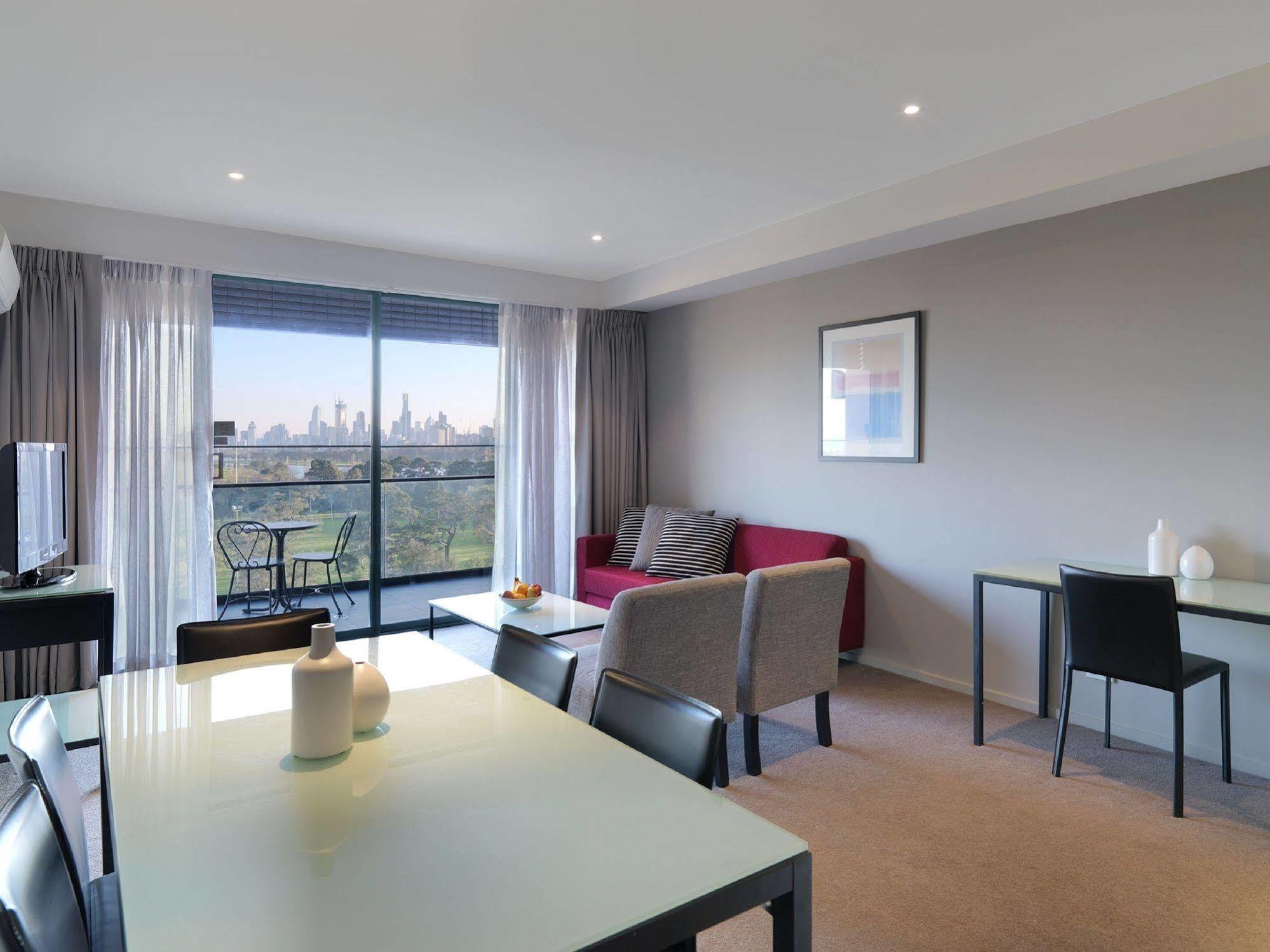 Adina St Kilda 4* Melbourne