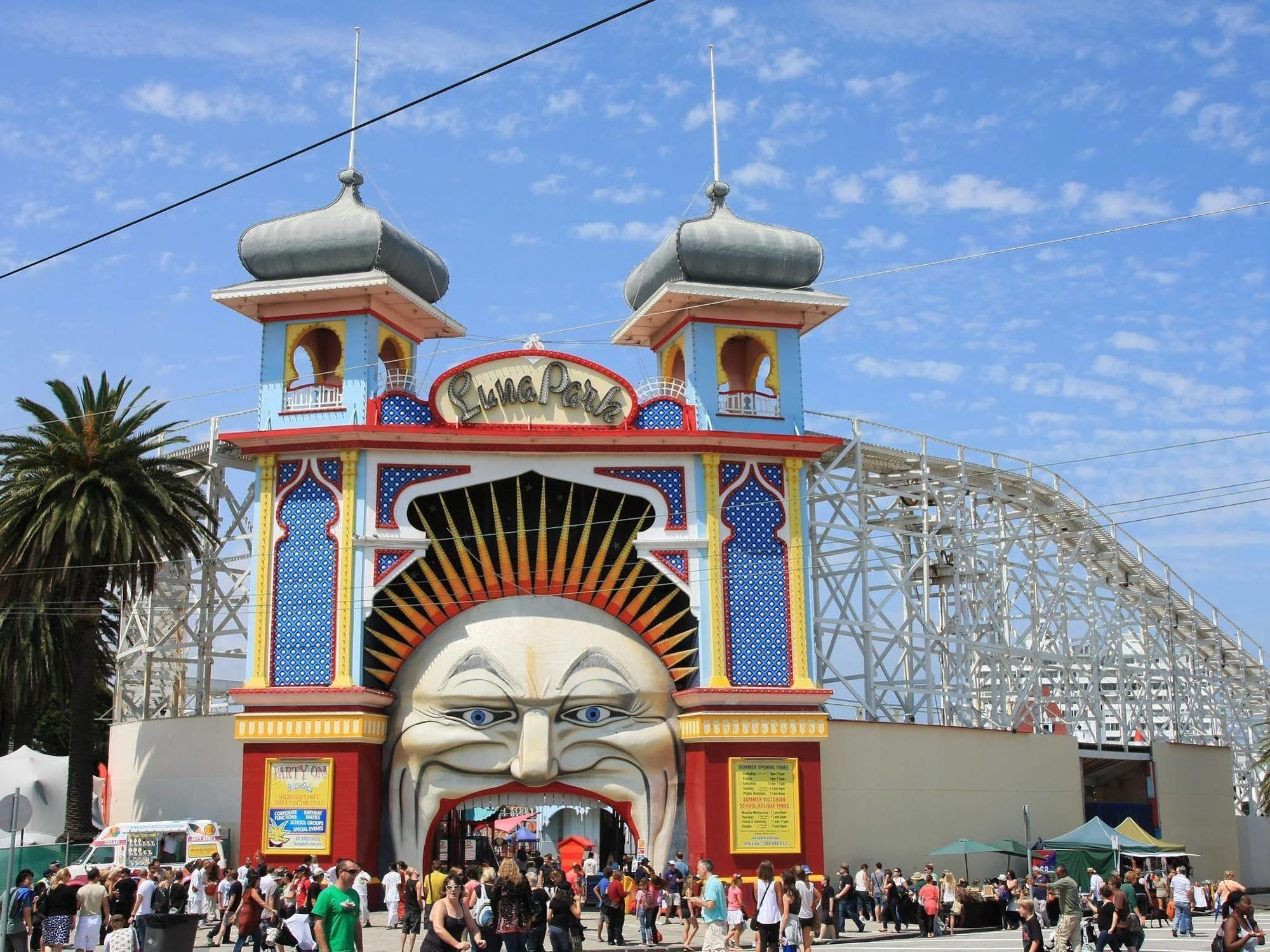 Adina St Kilda 4* Melbourne
