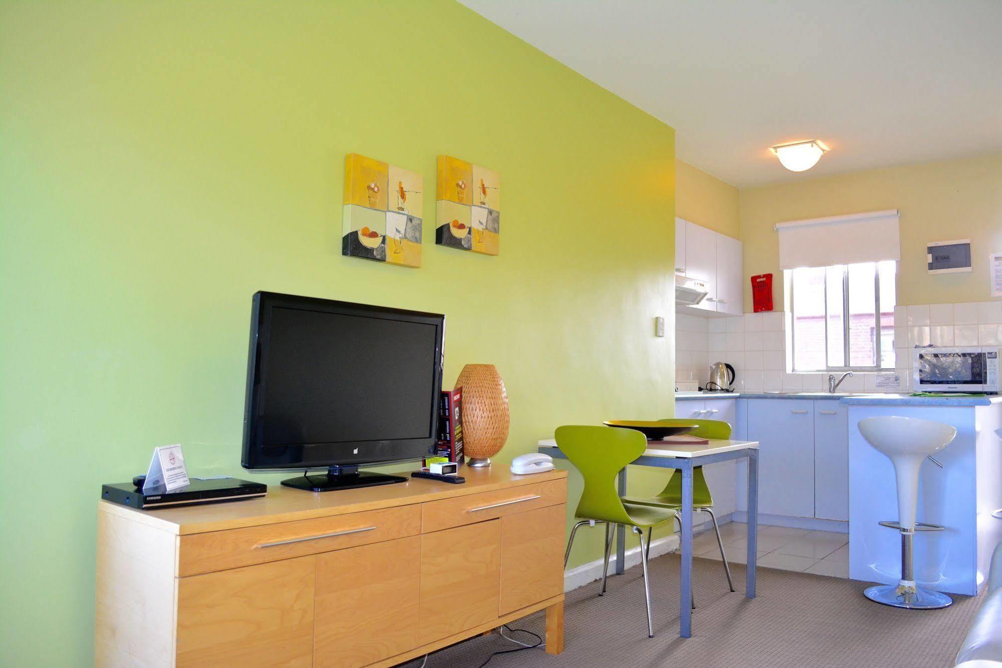 Aparthotel Birches Serviced Melbourne