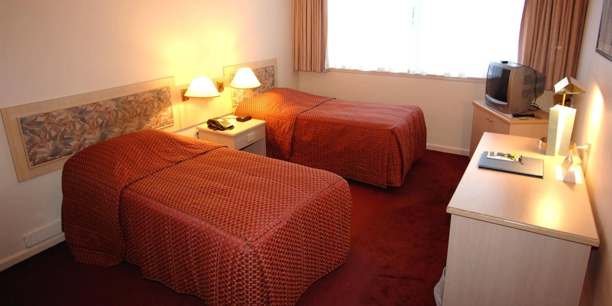 Bayview On The Park Hotel