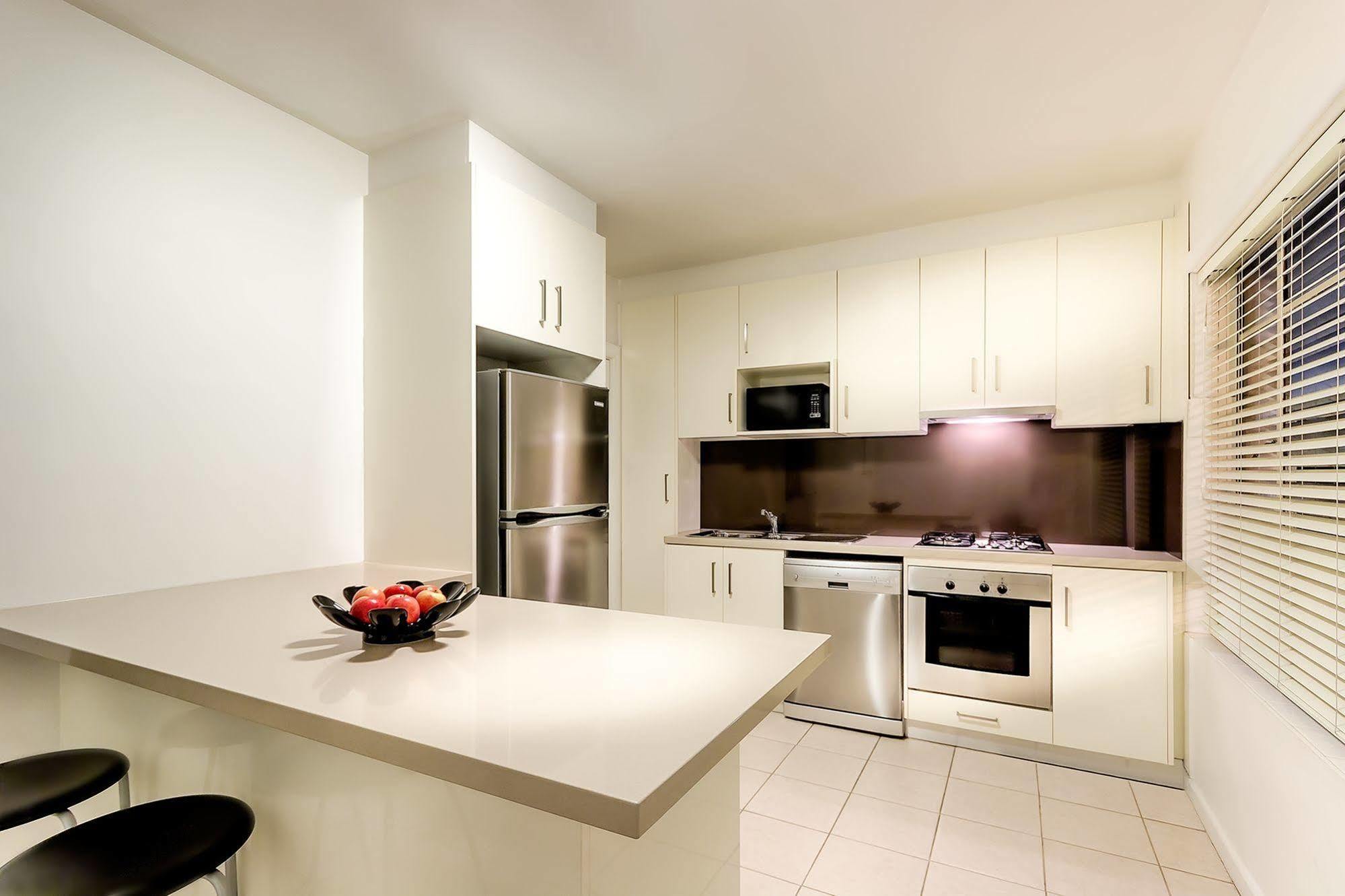 Crest On Barkly Serviced Aparthotel 3*