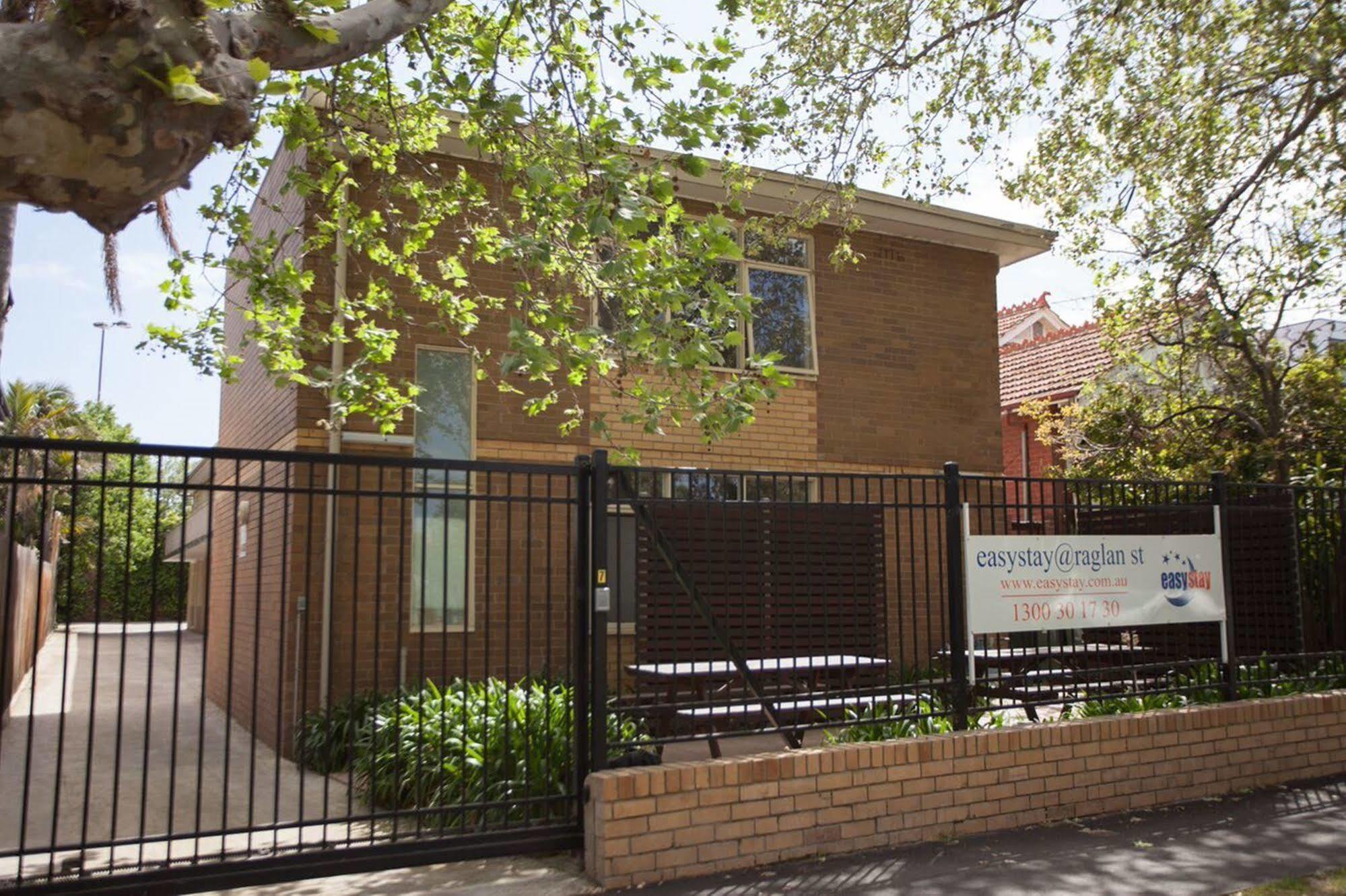 Aparthotel Easystay Studio Melbourne