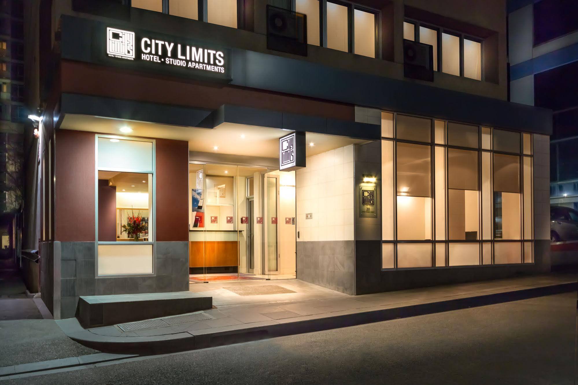 Aparthotel Limits 3*