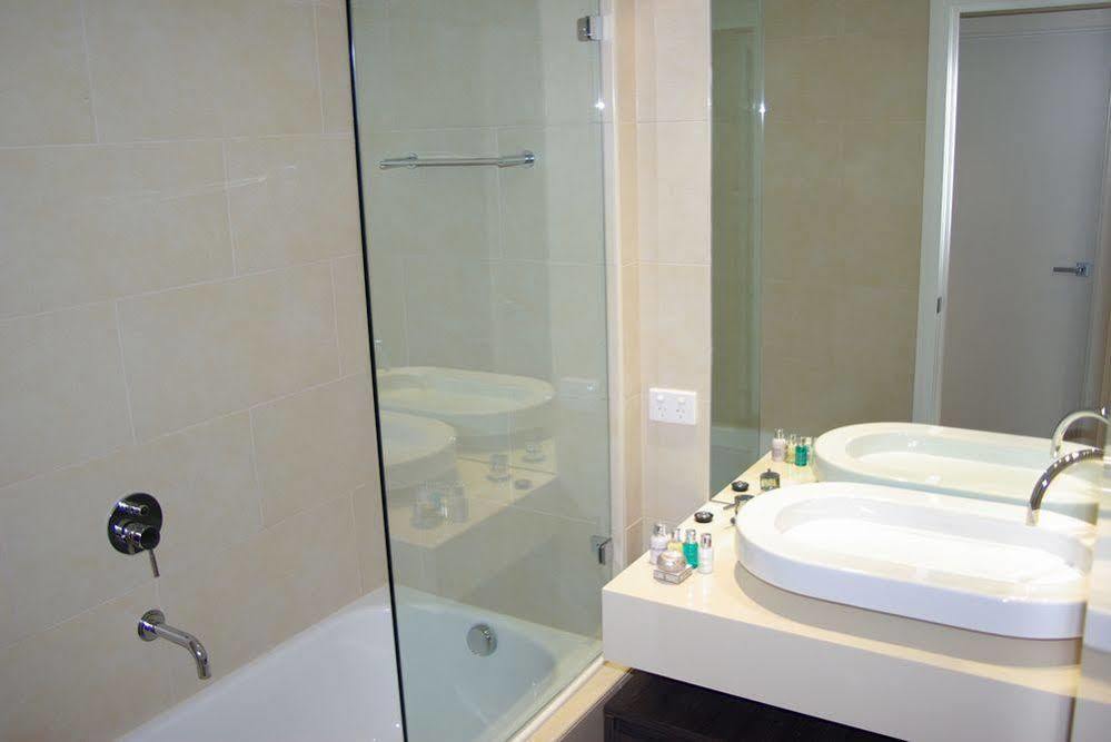 Boutique - Lalique Apartment
