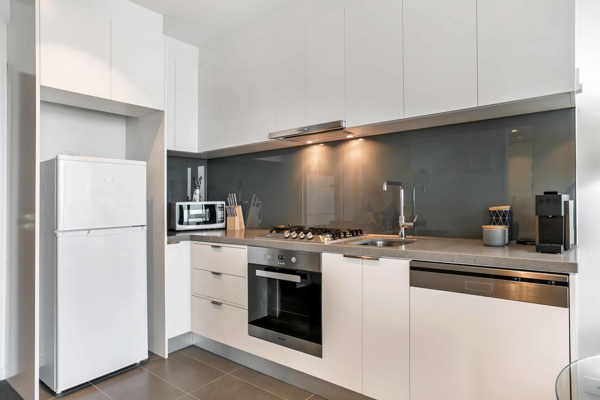Serviced Apartments Melbourne - Platinum 4* Melbourne