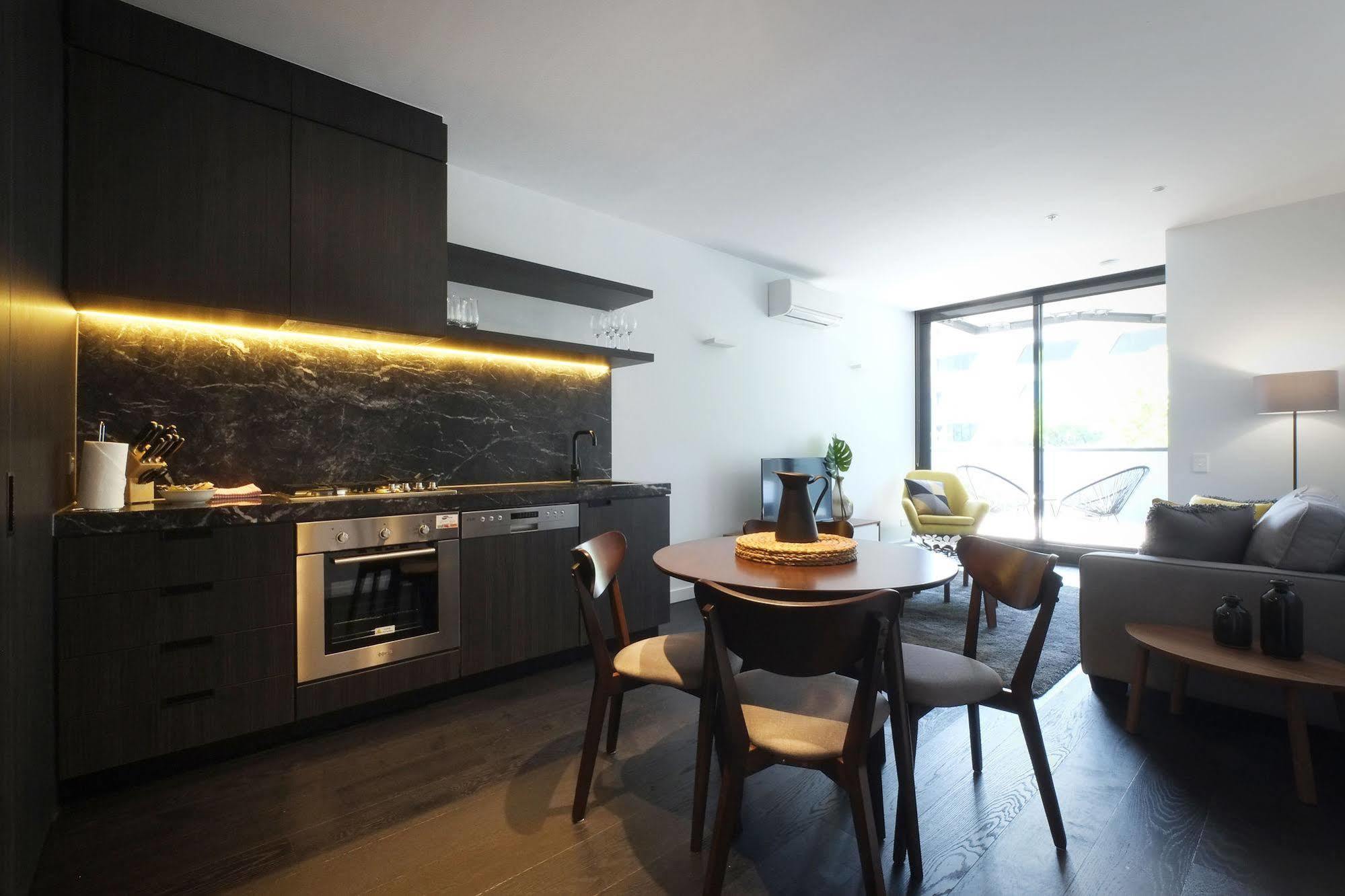 Aparthotel Turnkey Accommodation-North Melbourne 4*