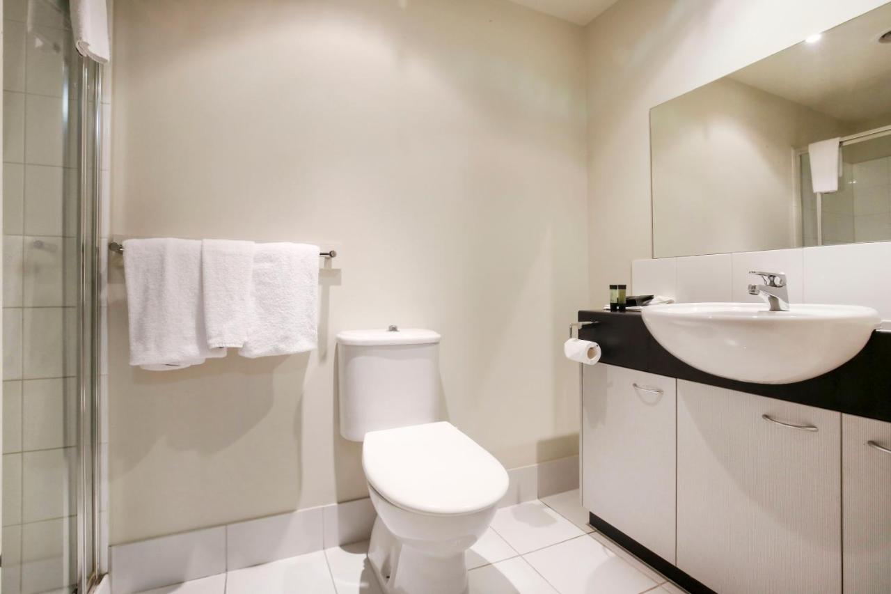 Aparthotel Plum Serviced Carlton
