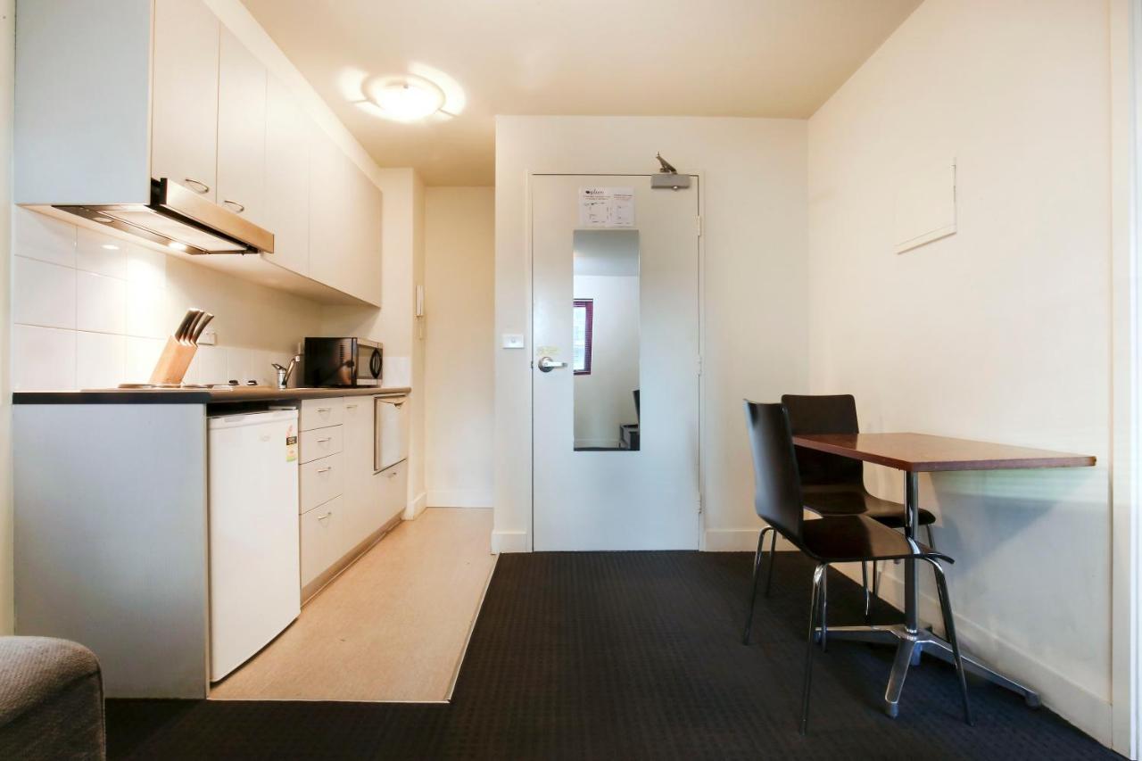 Plum Serviced Carlton Melbourne