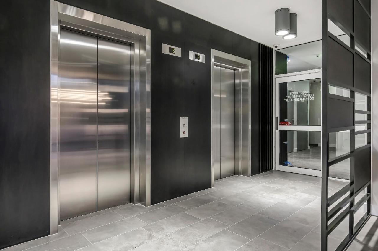 Aparthotel Plum Serviced Carlton