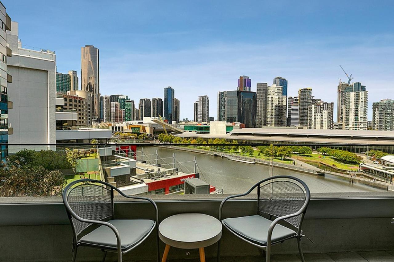 Apartment Flinders Wharf Melbourne