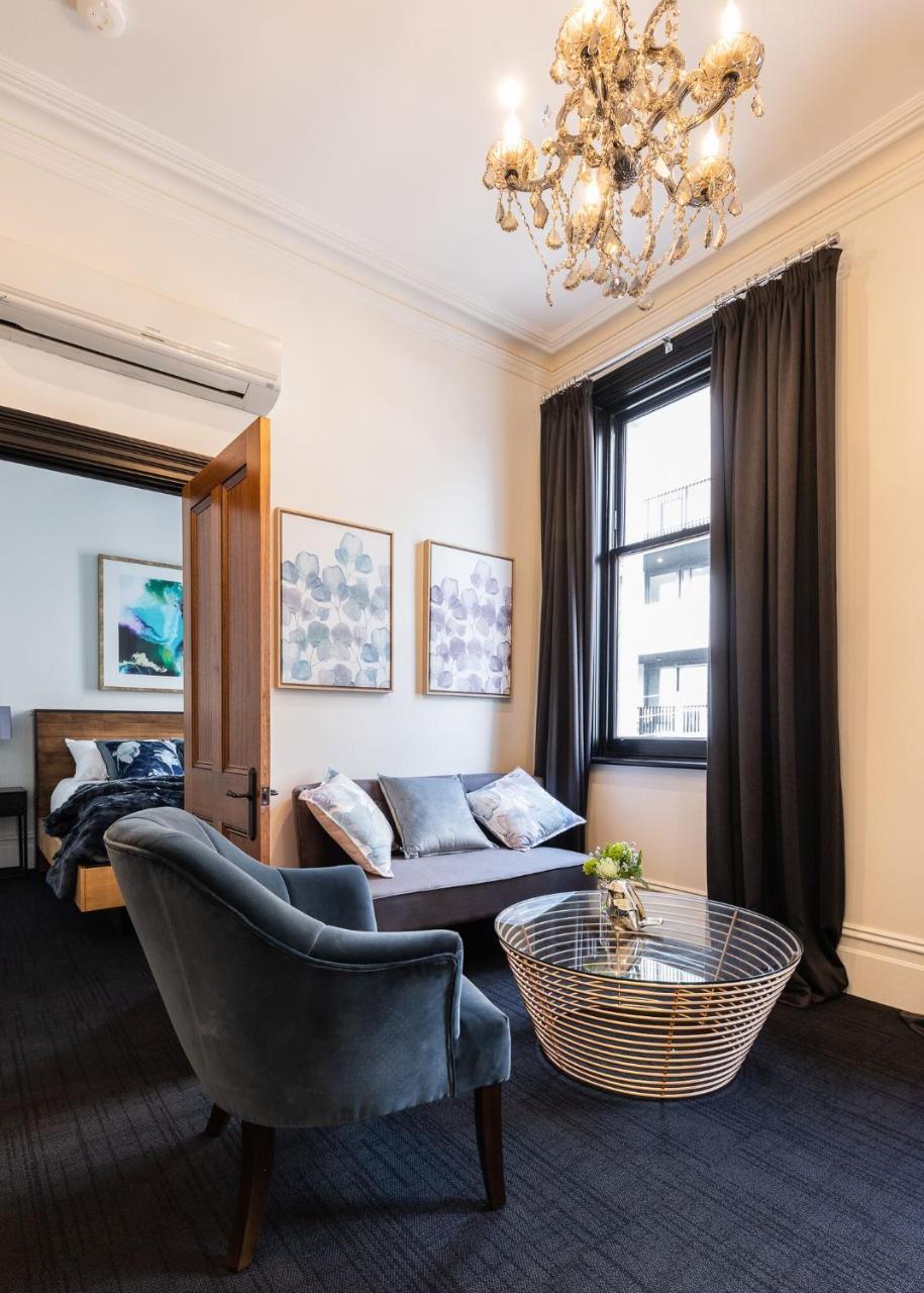 East Brunswick Hotel 5*