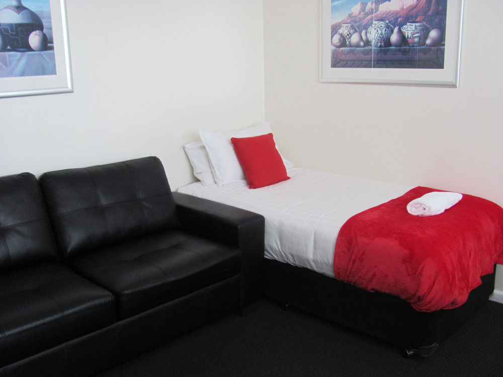 Apartment On Flemington Melbourne