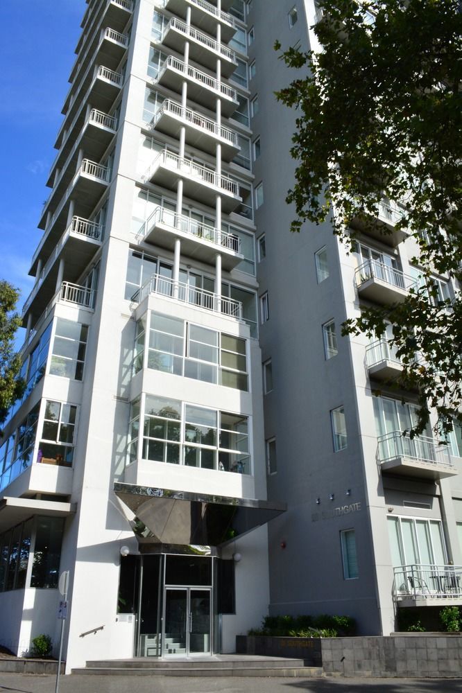 Southbank Apartments 28 Southgate Apartment