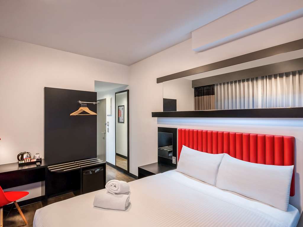 Essence Carlton Hotel 3*