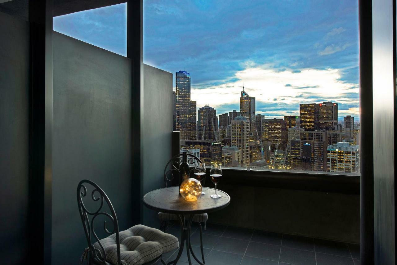 Eureka Tower Apartment Melbourne