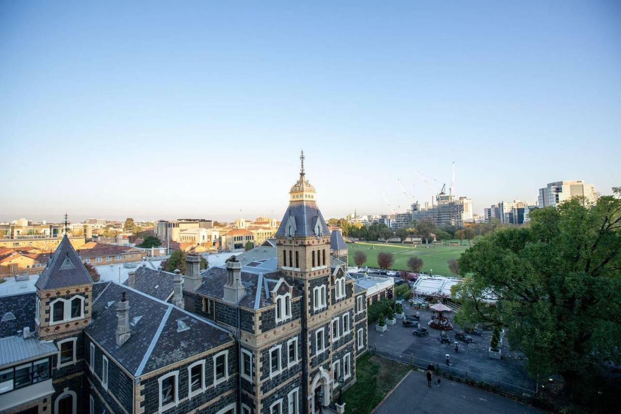 Sumptuous Incredible Cozy 2beds&parking Near Cbd Apartment Melbourne