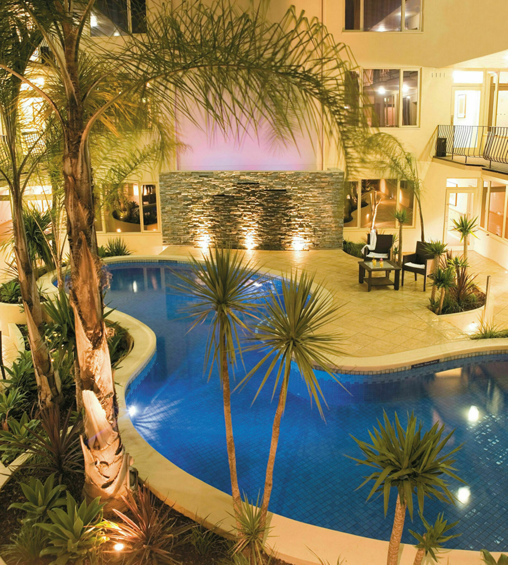 Western Travel Hotel 4*