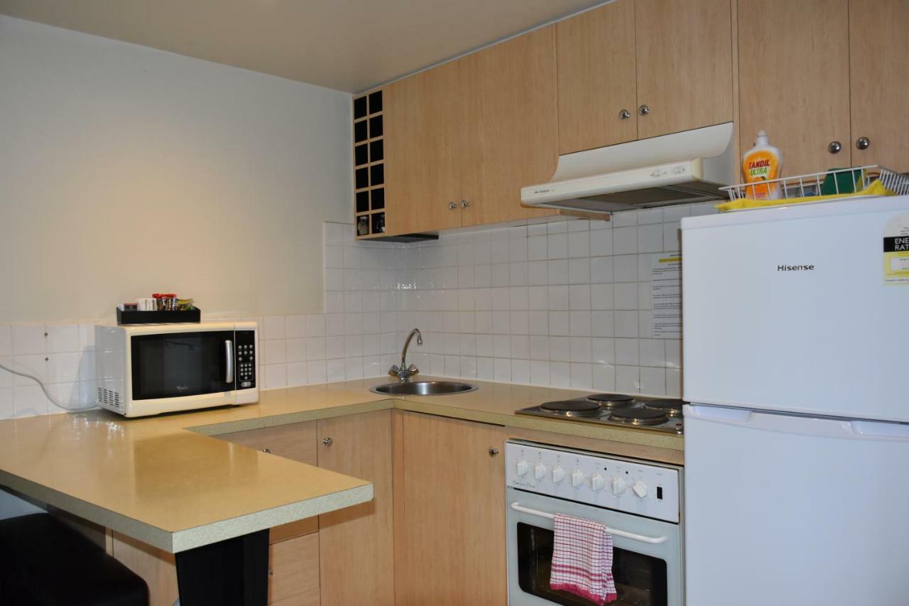 On Flemington Apartment Melbourne