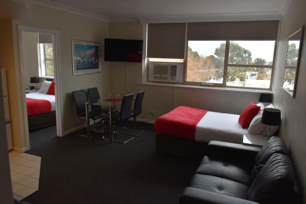 Apartment On Flemington Melbourne