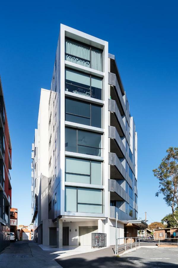 Anchorage Hampton Melbourne