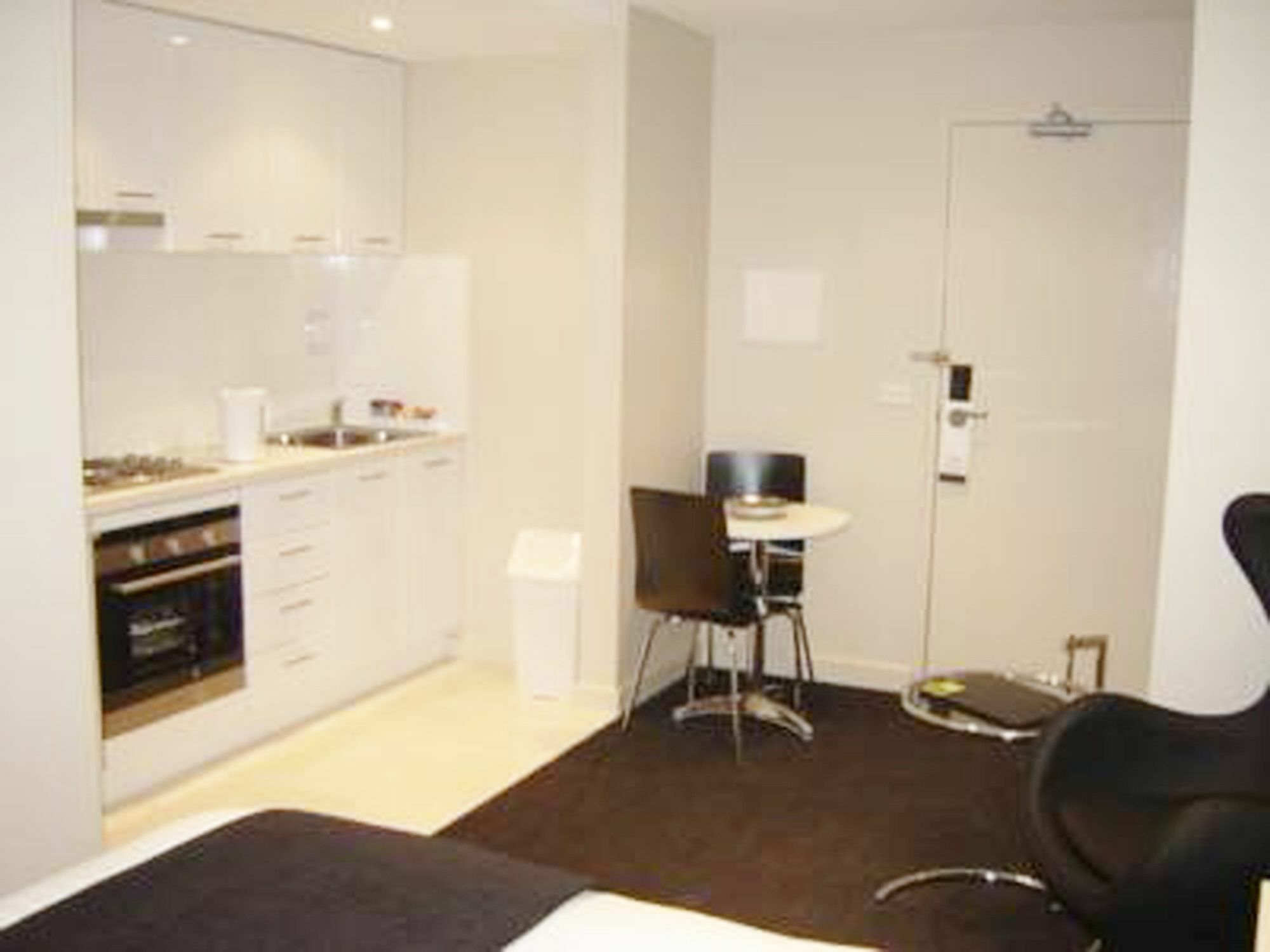 On Chapman Aparthotel