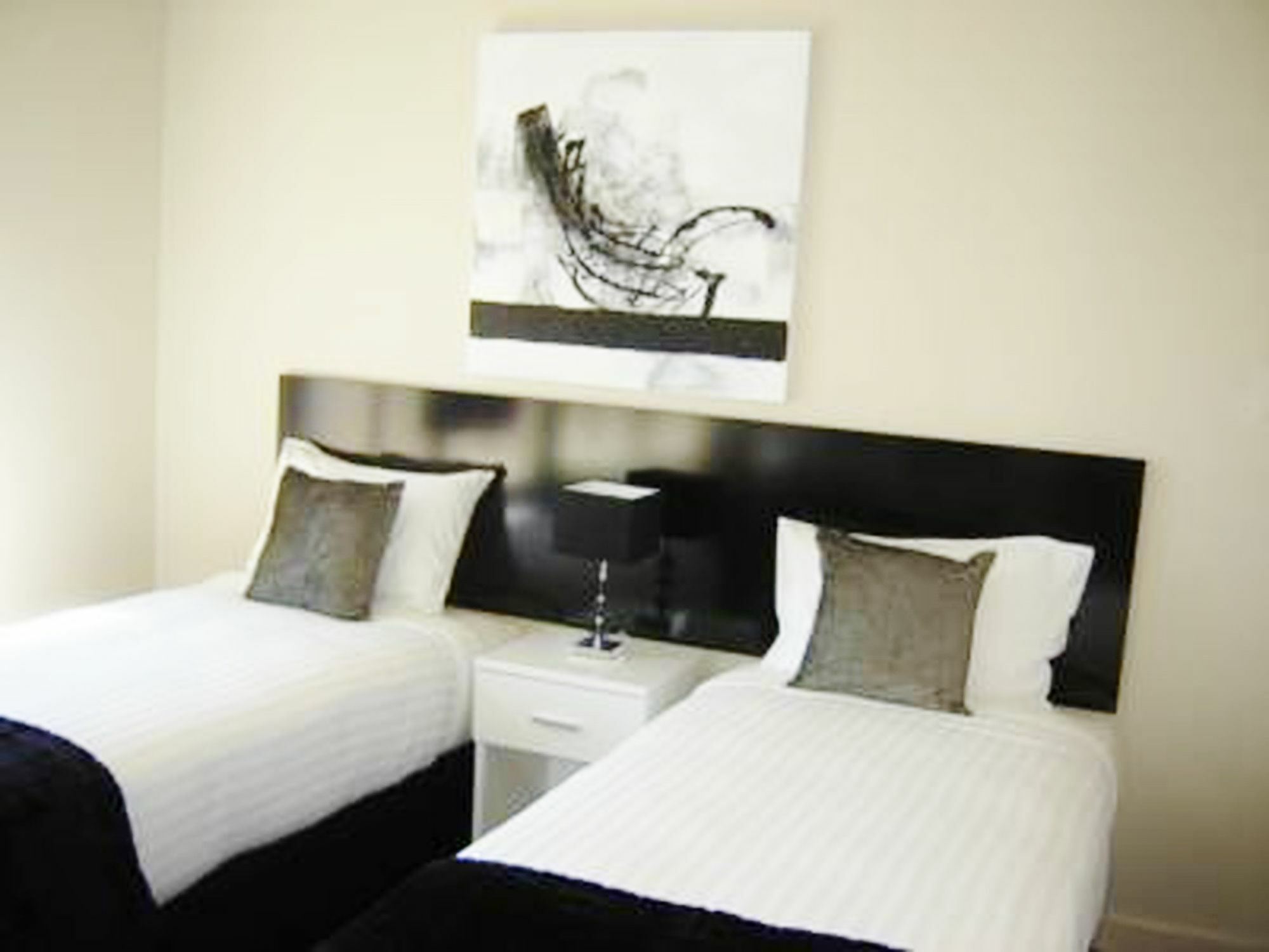 On Chapman Aparthotel